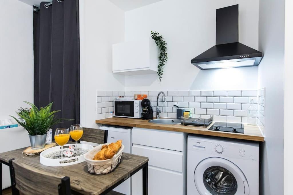 L'Explorateur Du Grecourt Apartment Tours Bagian luar foto