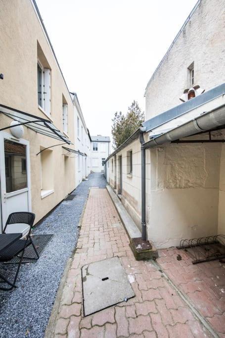 L'Explorateur Du Grecourt Apartment Tours Bagian luar foto